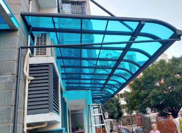 PC板檔雨棚，PC板雨棚案例