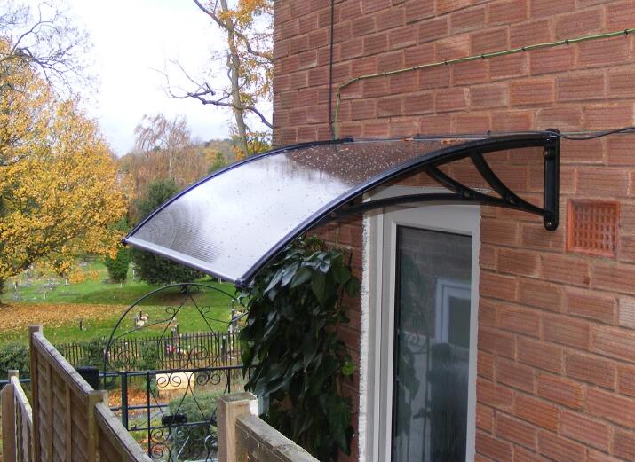 上海雨棚pc耐力板廠家  PC耐力板雨棚怎么樣？