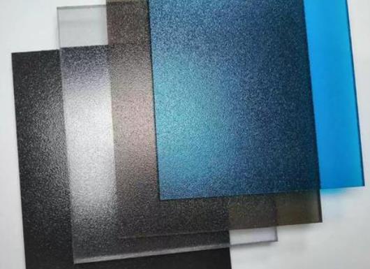 什么是PC硬塑板？